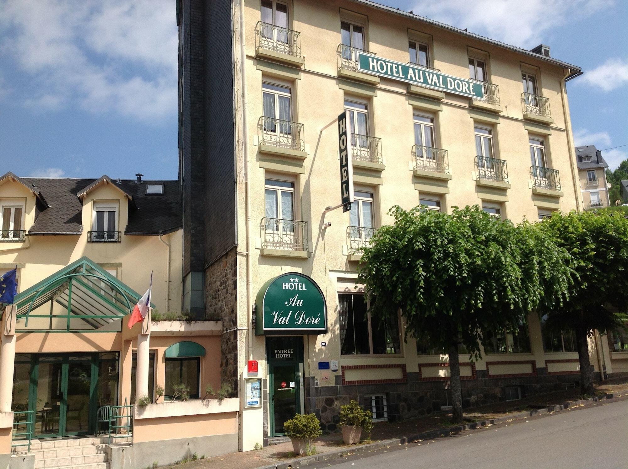 Hotel Au Val Dore La Bourboule Bagian luar foto